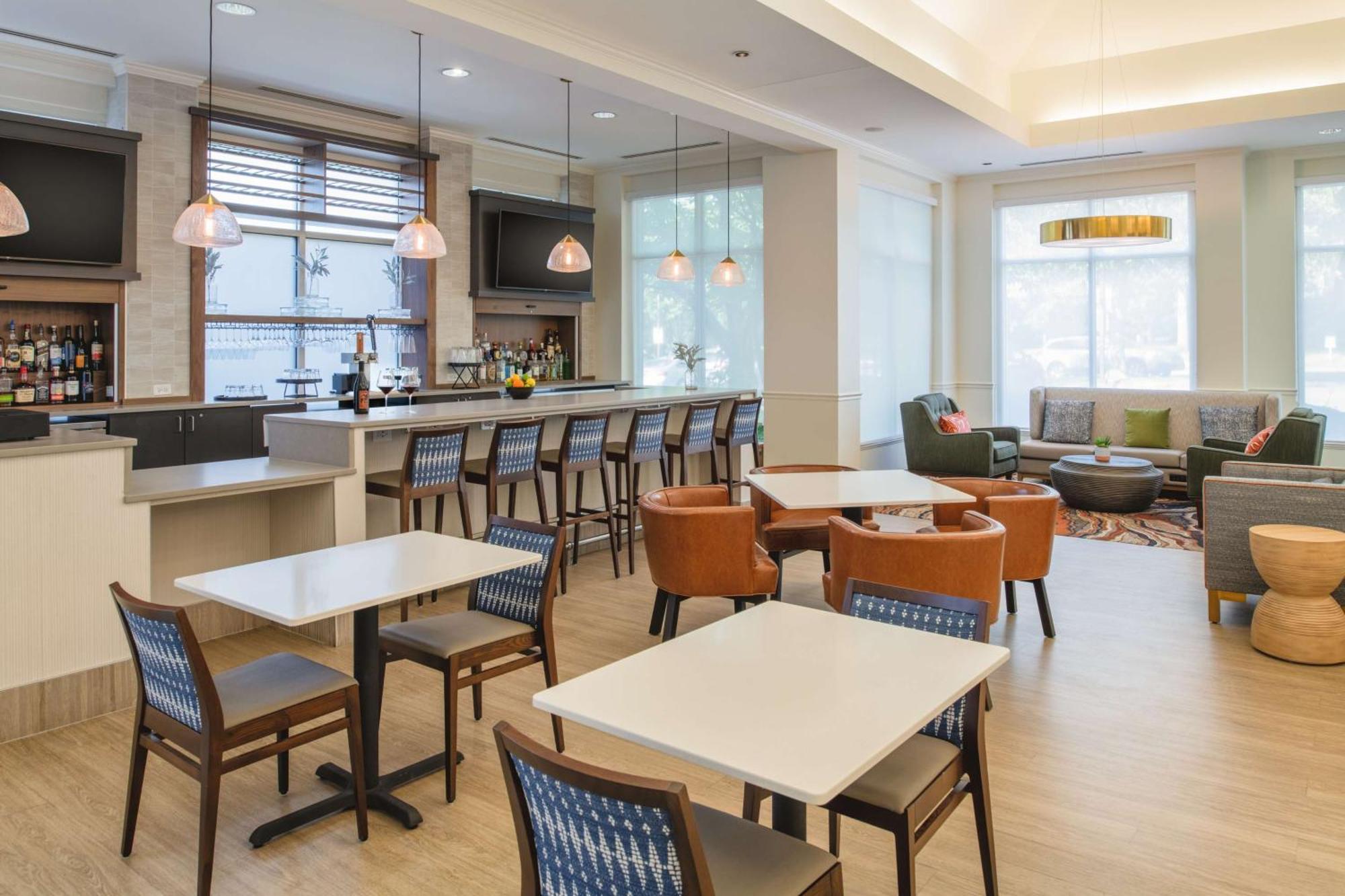 Hilton Garden Inn Portland Lake Oswego Exterior foto